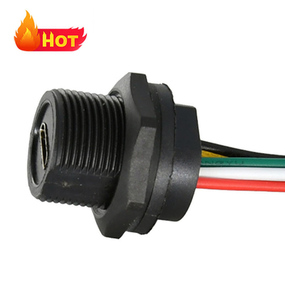 Connettori circolari in plastica di tipo USB standard Corrente nominale 1.5A Corrente tensione 30V
