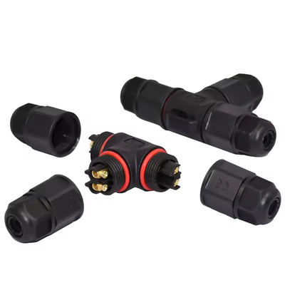 Collegamento idraulico con rivestimento nero con tensione nominale di 250 V CA e resistenza di contatto di 10 MΩ