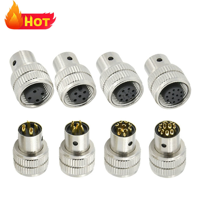 Connettore a spina schermato femmina M12, da 3 a 17 pin, IP67, standard DIN impermeabile